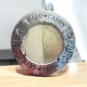 Hard Candy Baked EyeShadow Duo in Break Up Gold and Silver Eyeshadow